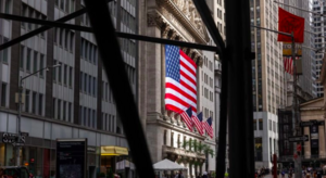 Wall Street extiende su rally; el S&P 500 marca un nuevo récord antes de los datos clave del PCE